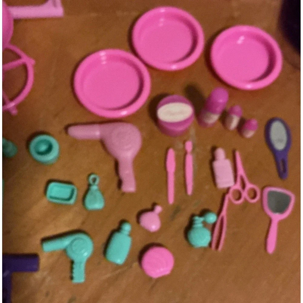 Rainbow‎ Hair Barbie Salon Playset With Accessories